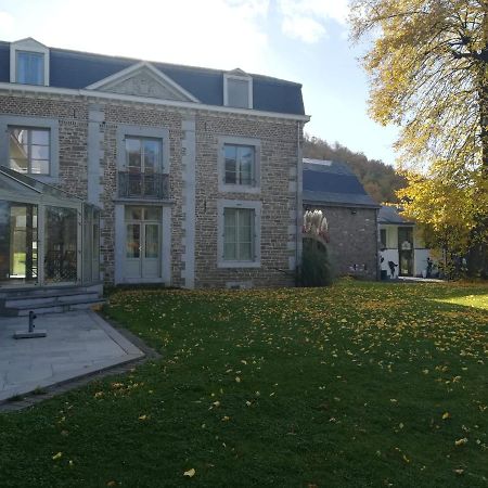La Chambre Du Chateau De Bernalmont Liège Exteriör bild