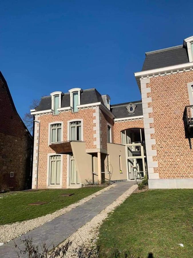La Chambre Du Chateau De Bernalmont Liège Exteriör bild