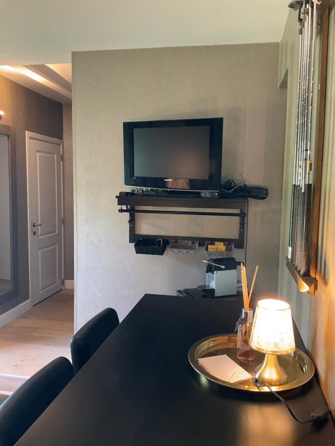 La Chambre Du Chateau De Bernalmont Liège Exteriör bild